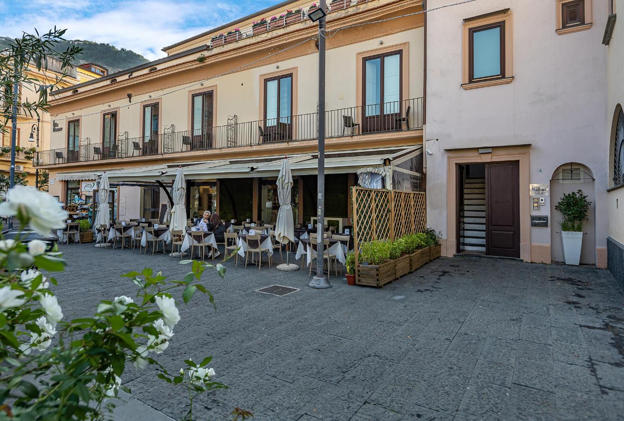 Blurooms Sorrento Exterior foto