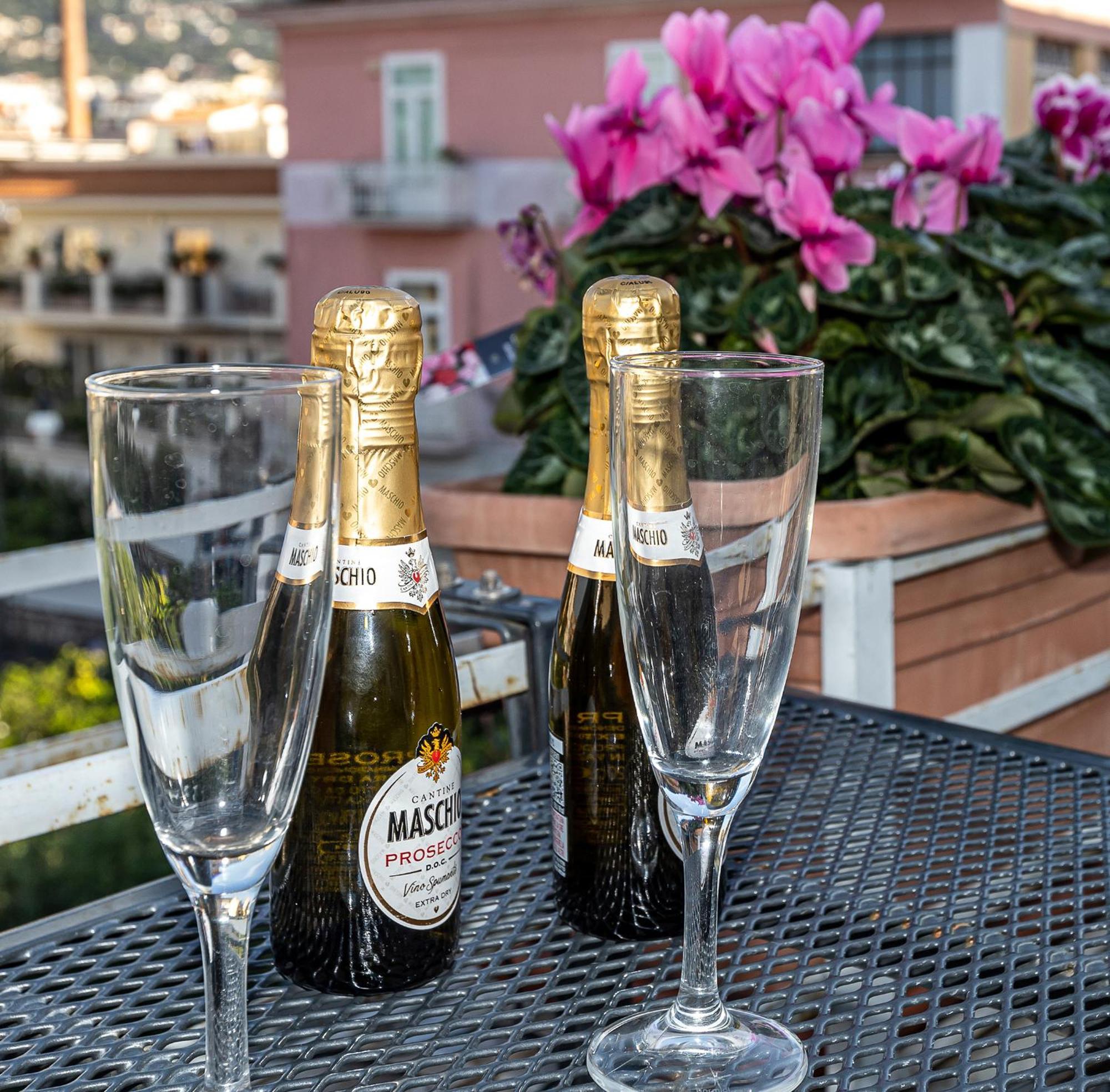 Blurooms Sorrento Exterior foto